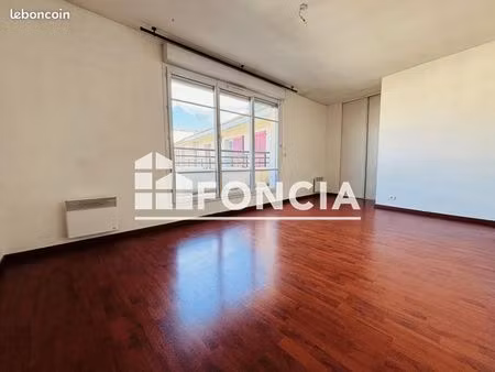 appartement 27m² à louer 685 - conflans ste honorine 78700