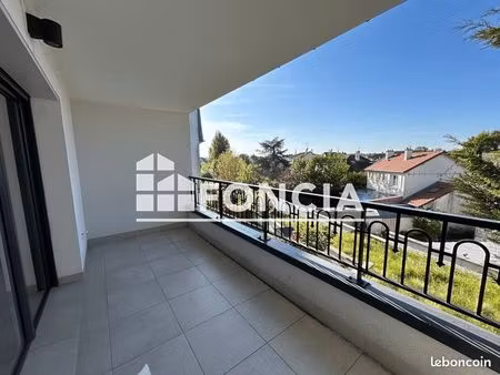 appartement 2 pièces 41.04m² à louer 990 - noisy le grand 93160