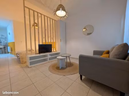 studio meublé