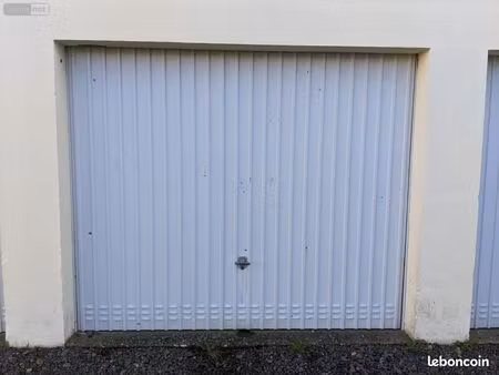 parking 15 m² dreux