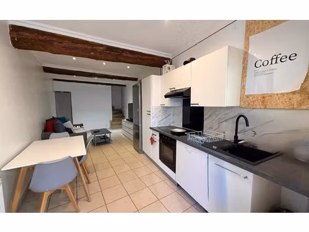 location maison  67 m² t-3 à beauvoisin  700 €