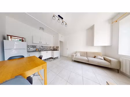 location meublée appartement 1 pièce 30 m² à limas (69400)  600 €