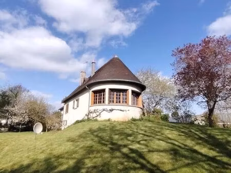 maison spacieuse avec jardin à le poislay