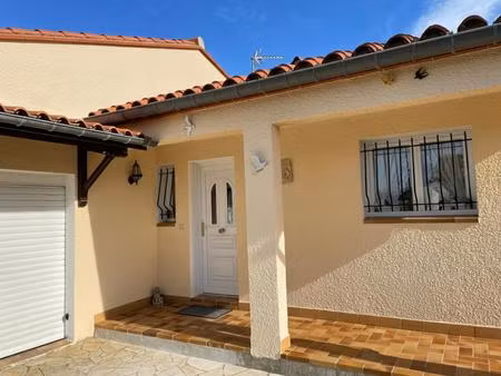 maison saint genis des fontaines 4 pièce(s) 90 m2