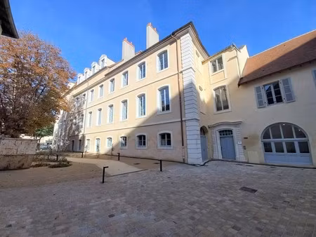 t3 à chalon sur saone