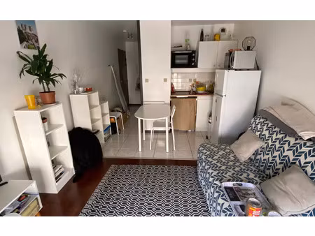location appartement  m² t-1 à meaux  565 €