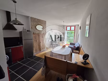 pezenas centre  t3 meublé de 54 m2  2 chambres 