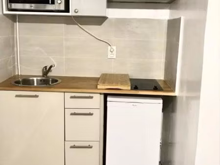 studio / 16m² / dupleix (ligne 6)