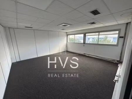 location bureaux 34 m²