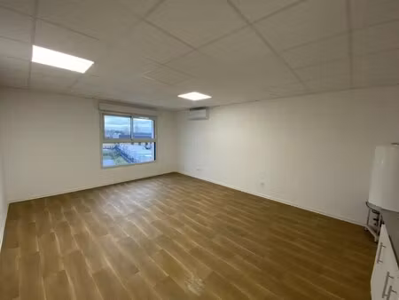 location bureaux 40 m²