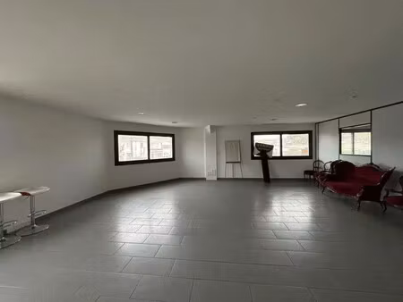 vente bureaux 200 m²