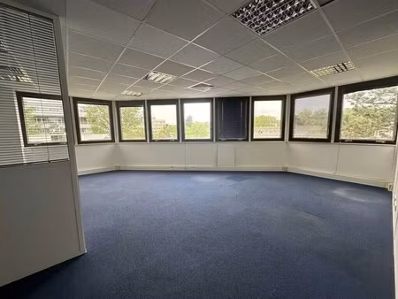 vente bureaux 225 m²