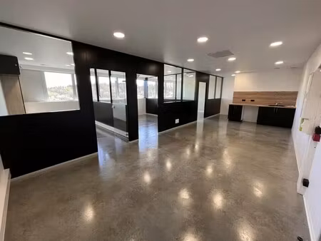 vente bureaux 78 m²