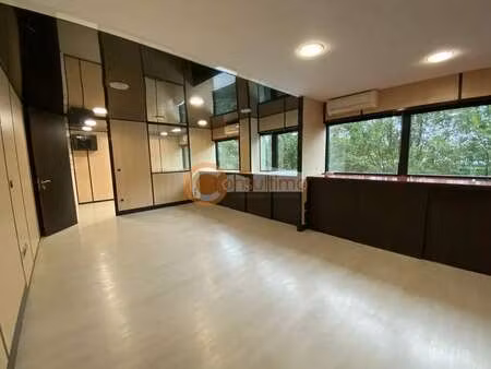 location bureaux 42 m²