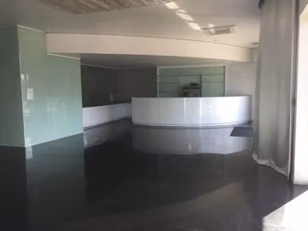 vente commerce la teste de buch 33260 231m²