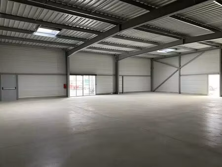 vente commerce 310 m²