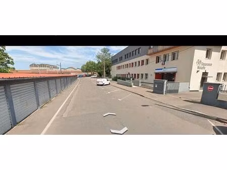 garage n° 99 rue e.herriot/rue st exupery 69600 oullins