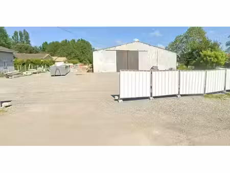 vente local d’activités ambares et lagrave 33440 1000m²