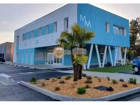 vente bureaux le pian-médoc 33290 110m²