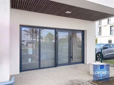 local d'activité saint gilles croix de vie 22 m2