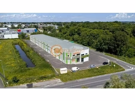 vente local d’activités tresses 33370 145m²