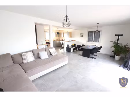 blotzheim proche centre maison jumelée de 90 m2 sur 3 79 are