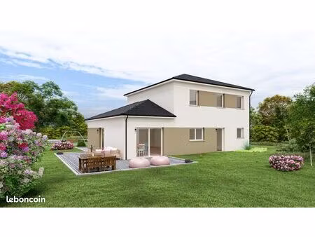 maison 7 pièces 153 m²