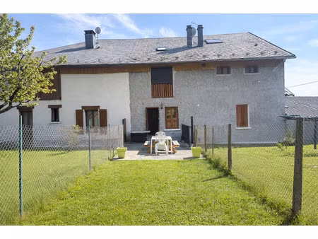 grande maison 6 chambres - 196 m2 + combles fort potentiel