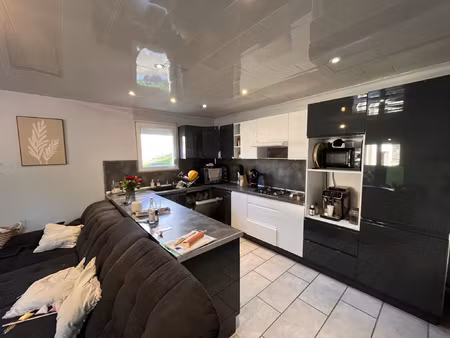 joinville (52) maison indépendante t3 de 82 m2 sur terrain d