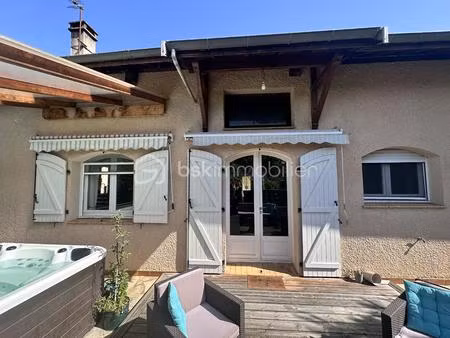 maison traditionnelle de 100 25 m² à rabastens-de-bigorre