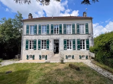 maison à vendre bussac sur charente 7 pièce(s) 260m2 299 500€