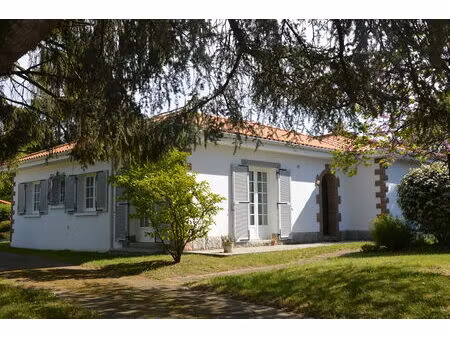 vente maison de village