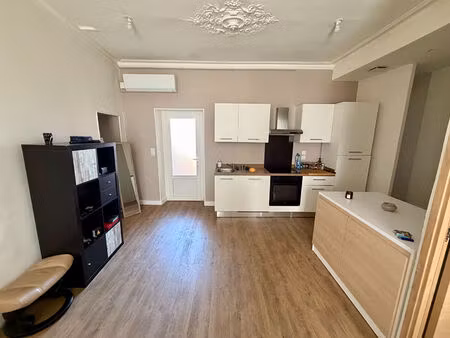 location appartement 3 pièces  65.86m²  nîmes