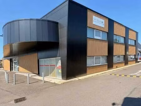 location commerce la teste de buch 33260 105m²