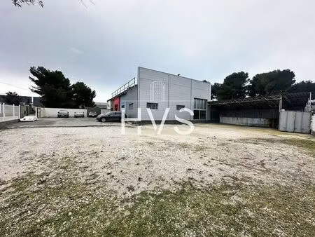 location entrepôt 612 m²