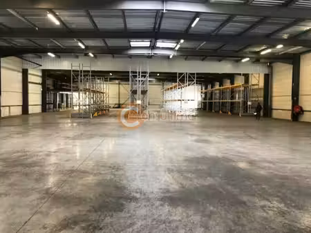 location local d’activités le haillan 33185 2000m²