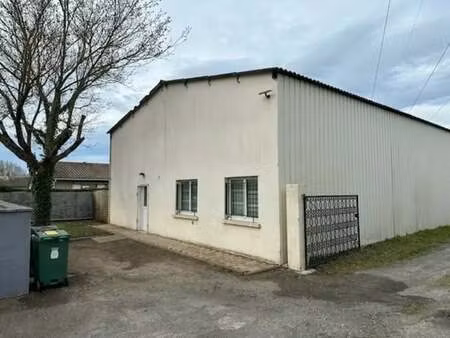 location local d’activités ambares et lagrave 33440 200m²