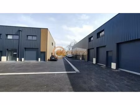 location local d’activités audenge 33980 78m²