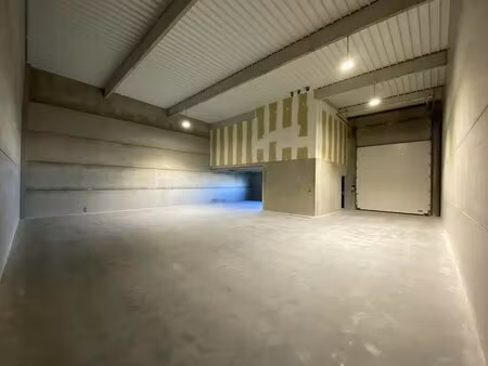 location local d’activités mios 33380 225m²