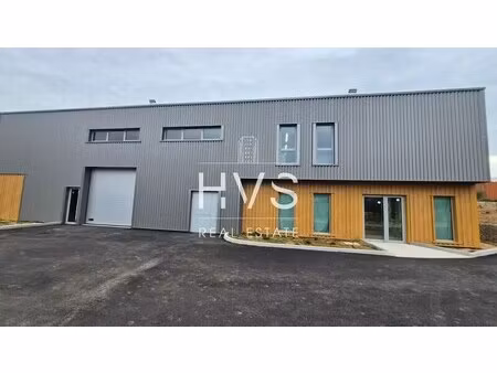 location local d'activités 180 m²