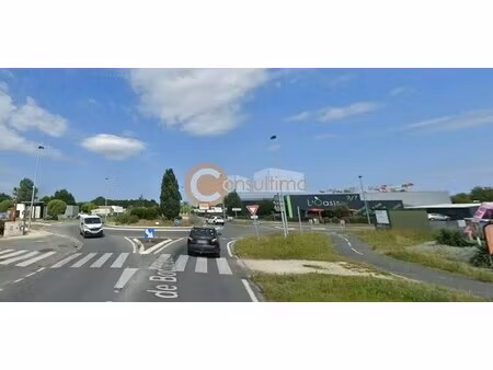 location local d'activités 346 m²