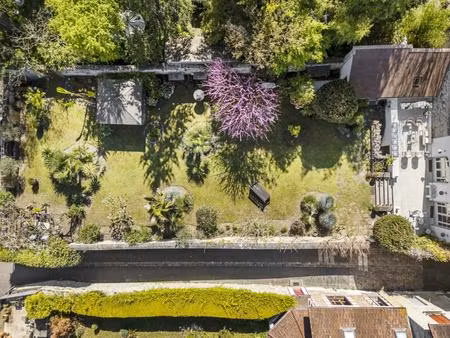 le secret d'andrésy : une demeure magique en bord de seine