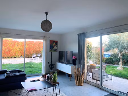 maison récente eguilles 4 pièce(s) 100 m2 avec piscine et garage