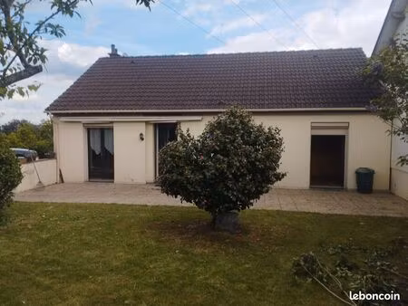 maison  3 chambres  8 min de flers