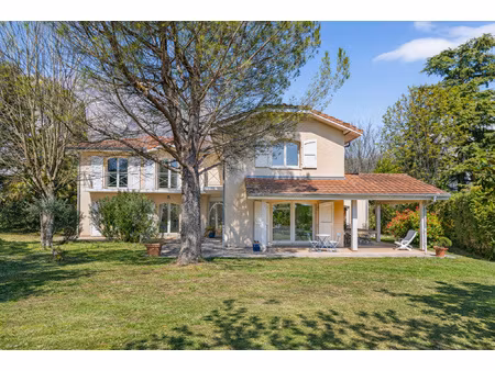 coup de coeur- propriété de caractère aux volumes d'exception