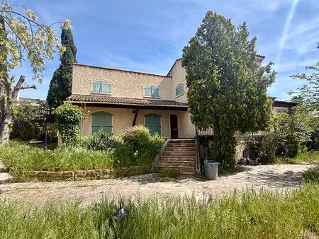 vente maison 6 pièces  191.00m²  salon