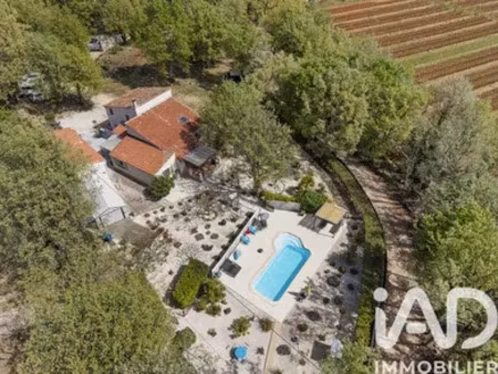 maison à tourves (83170)