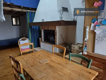 vente maison 8 pièces 44 m2 à quirbajou