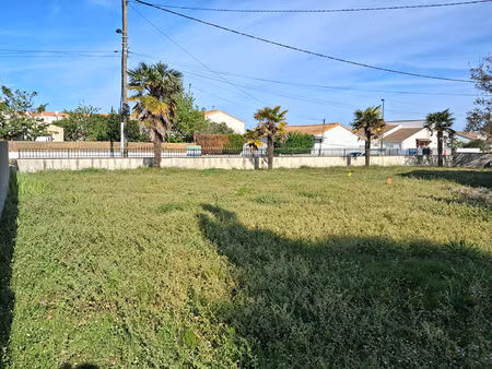 terrain viabilisé 368m2