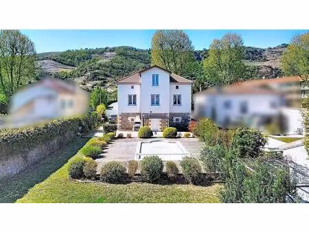 maison de ville à vendre